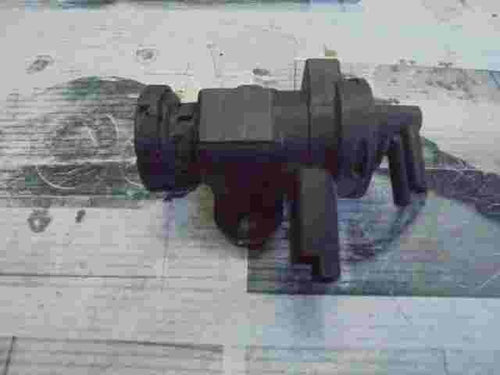 Magnetventil Unterdruckventil BMW X5 E70 Audi A4 B6 Mercedes W204 6116305