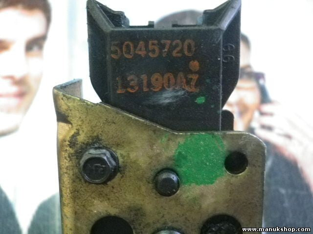 Stellmotor Zentralverriegelung Tür vorne links Jeep Cherokee XJ 5045720 13190AZ