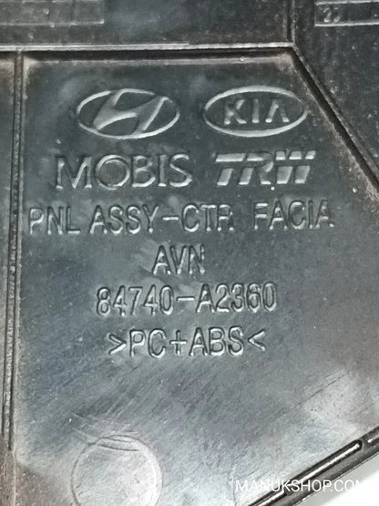 Armaturenbrett Mittelleiste Kia Ceed 2 II 84740A2360 84740-A2360 97410A2200