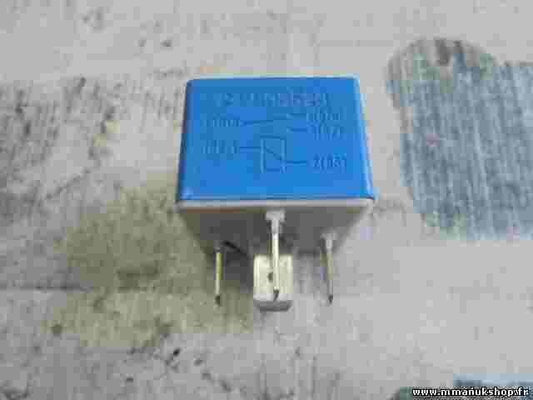 Relais  Renault Magnum 24V03523 24V-03523