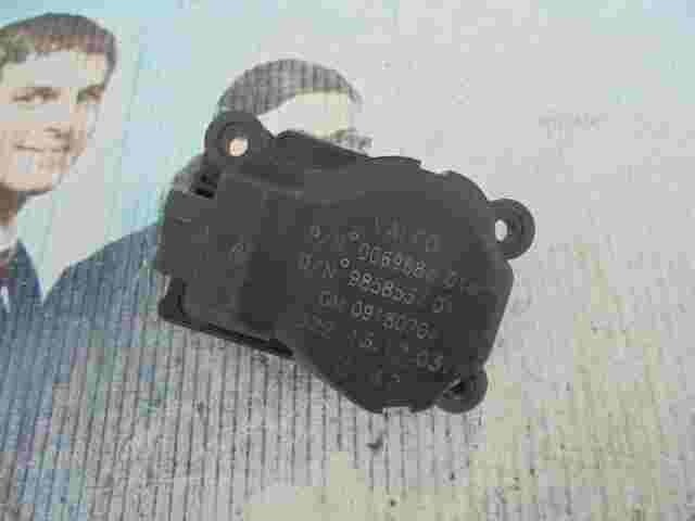 Stellmotor Heizung  Opel Signum Vectra C GM 09180204 Valeo 006968W01E 985853Z01