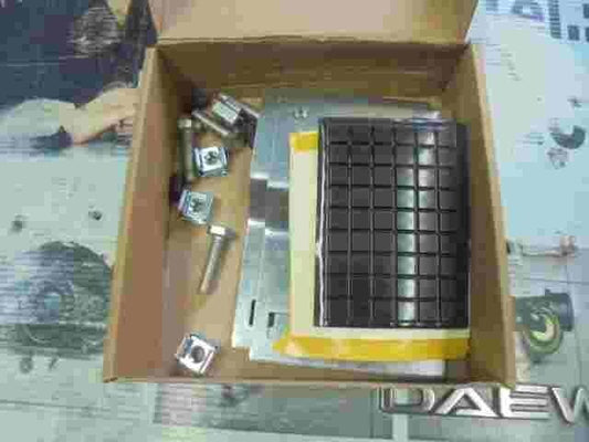 Bedliner Fitting Kit  Toyota PZ433N904160 PZ433-N9041-60