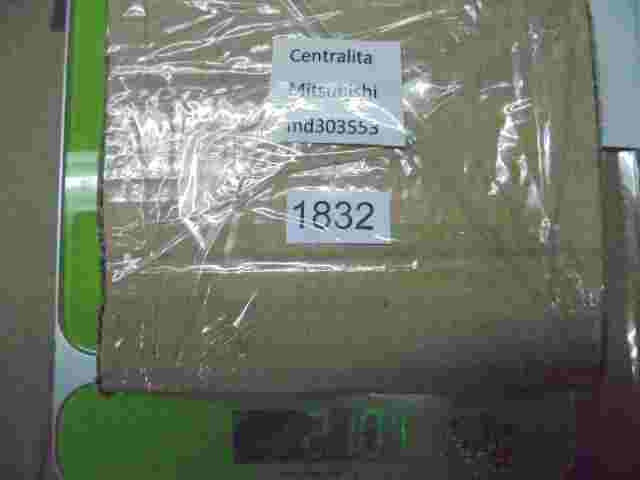 Motorsteuergerät Mitsubishi Space Wagon Runner MD303553 K8T72971