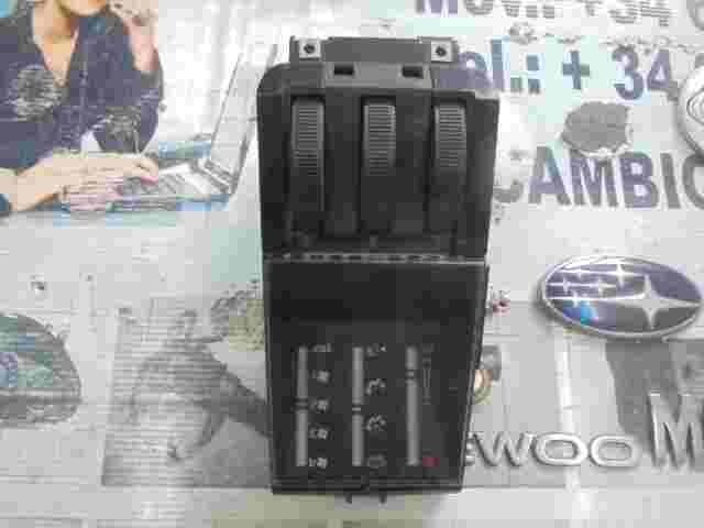 Heizungsbedienteil Klimabedienteil  Renault 25 B29 B29E B297 BEHR 9151941077