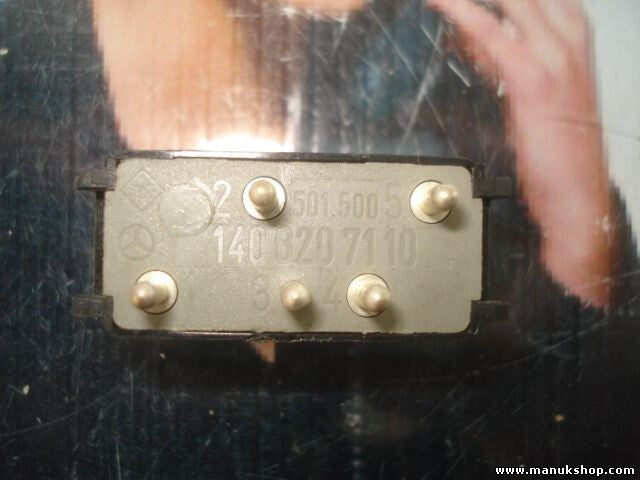 Heckscheibenheizung schalter Mercedes-Benz W140 S600 1408207110 140 820 71 10