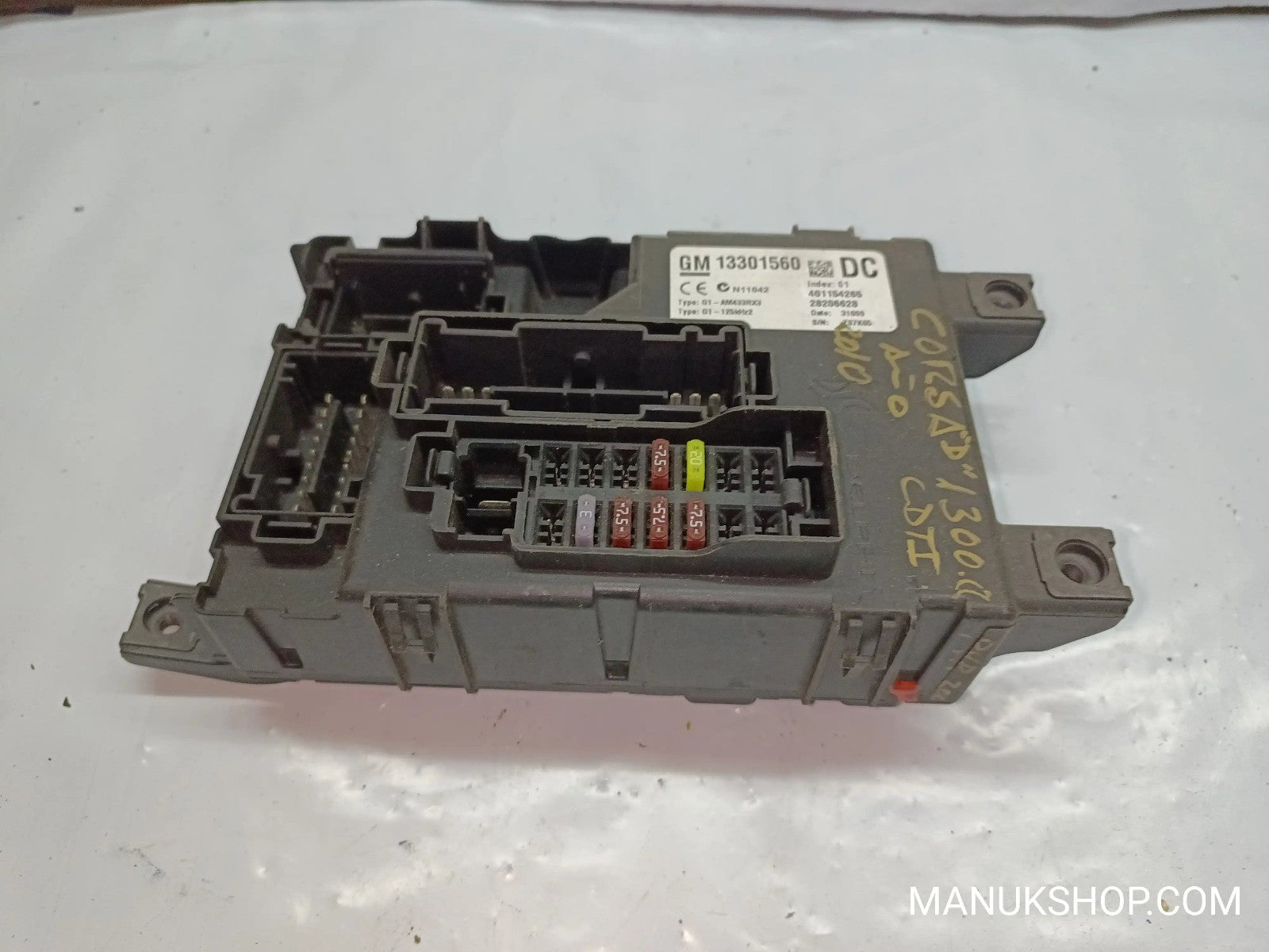 Sicherungskasten Opel Corsa D 13301560 13301560DC 401154265 28206628 G1 AM433RX3