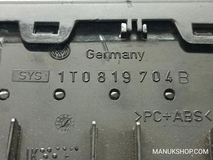 Lüftungsdüse  VW Volkswagen Touran 1T0819704B 1T0 819 704 B Y05202