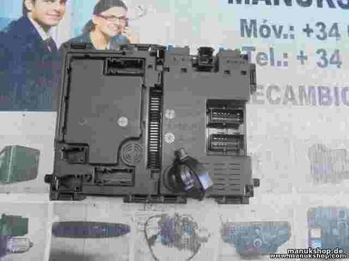 Sicherungskasten  Peugeot 206 1999 1.4 BSI T1 B2 962646088002  S105872300D
