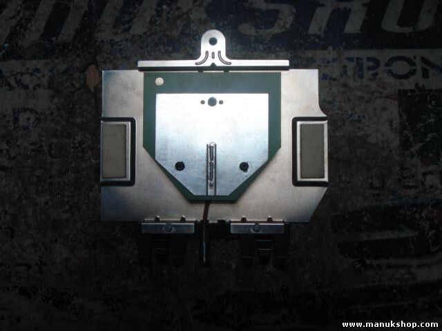 Antennenverstärker Audi Mercedes-Benz A2158201975 A 215 820 19 75 Q1