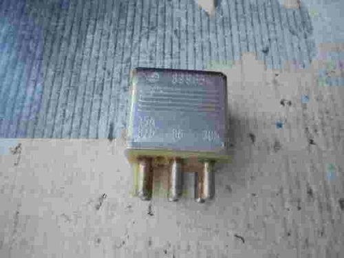 Kühlerlüfter Relais Mercedes-Benz W124 W123 W201 190 0015425319 899854 15A /30B