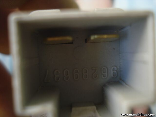 Bremslichtschalter Daewoo Chevrolet Kalos Nubira 1999-2002 96289637 11830300