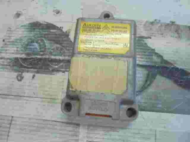Airbagsensor Airbagsteuergerät Citroen Xsara C3 AI 9630806380 550581300