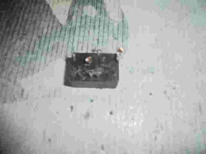Relais V23078-C1002-A303 V23078C1002A303 SIEMENS PA66 9707
