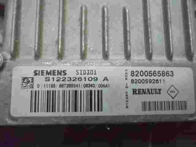 Motorsteuergerät Renault Trafic Scenic Megane 8200565863 8200592611 S122326109A