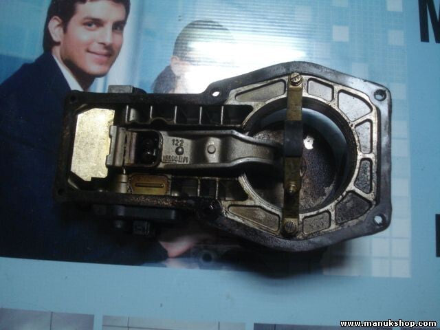 Luftmengenmesse Audi 80/90 Passat VW 034133353J 034 133 353 J BOSCH 0438121059