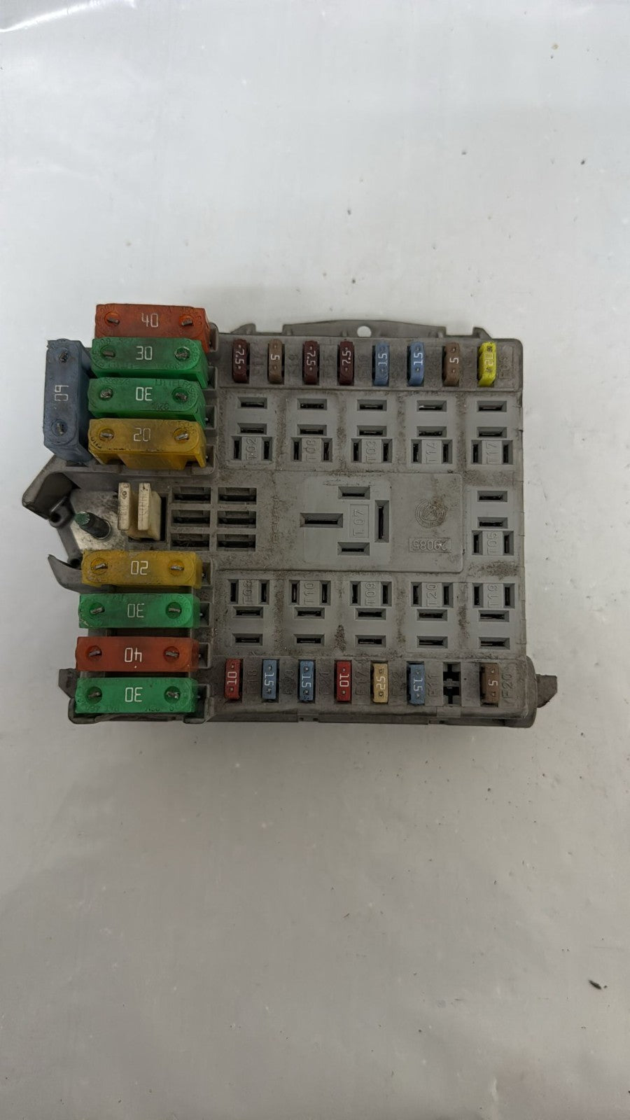 Sicherungskasten Iveco Daily 69501171